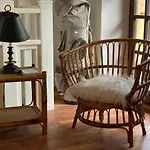 Casa *